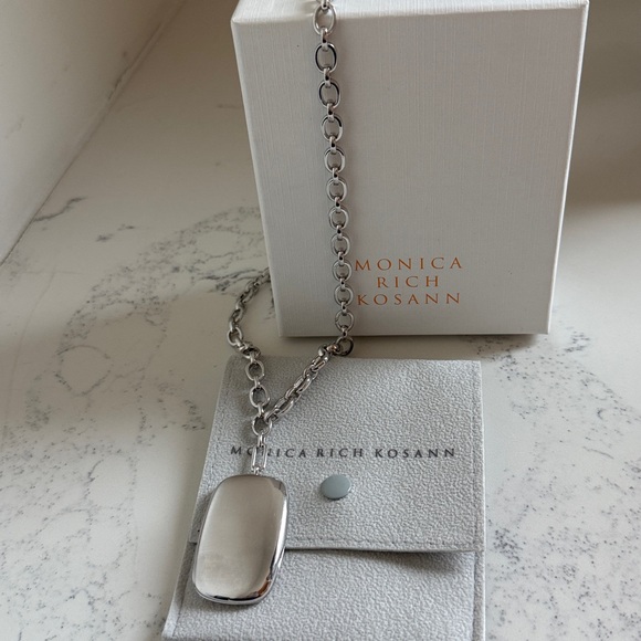 MONICA RICH KOSANN Finn Sterling Silver Audrey Necklace - Picture 9 of 17